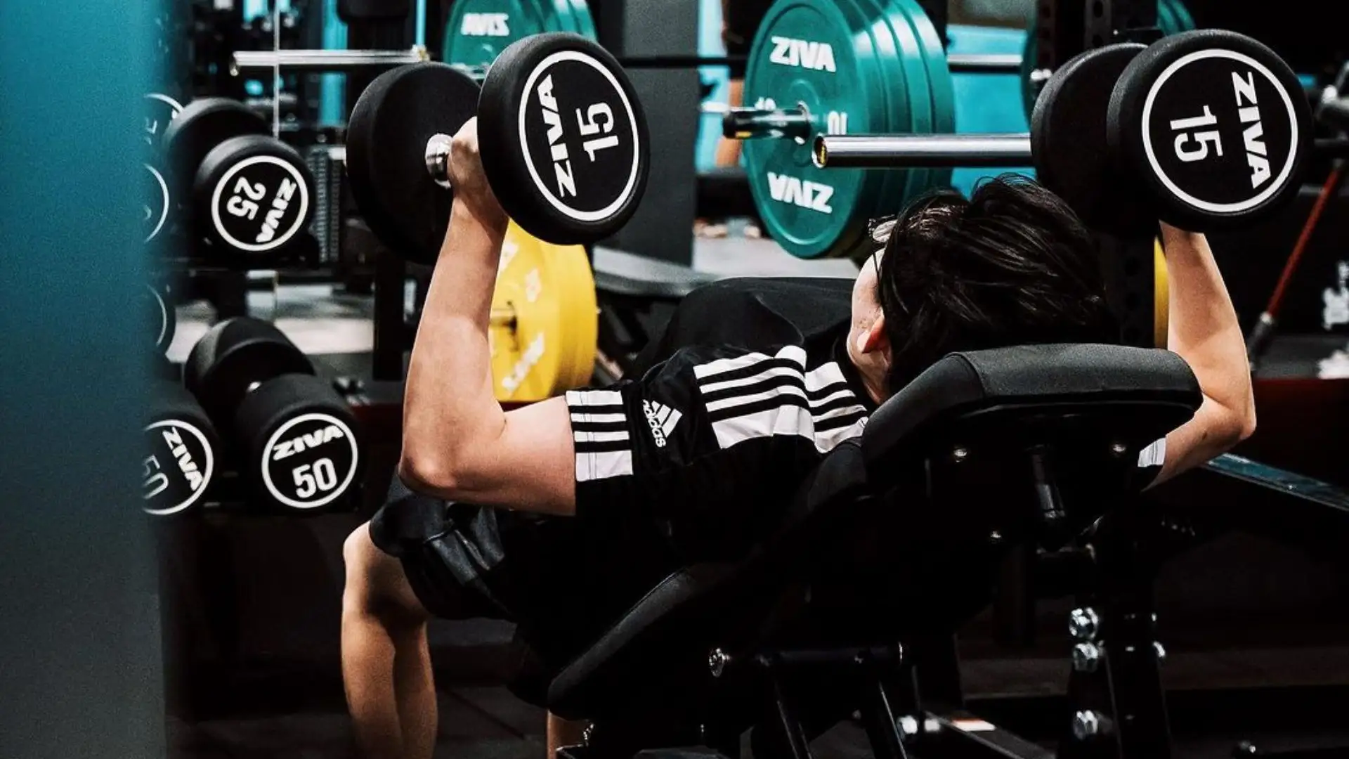 From Couch to Confident: Start 2025 Strong With Gym Goals You’ll Love